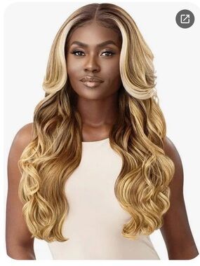 Outre Etienne buttered toast